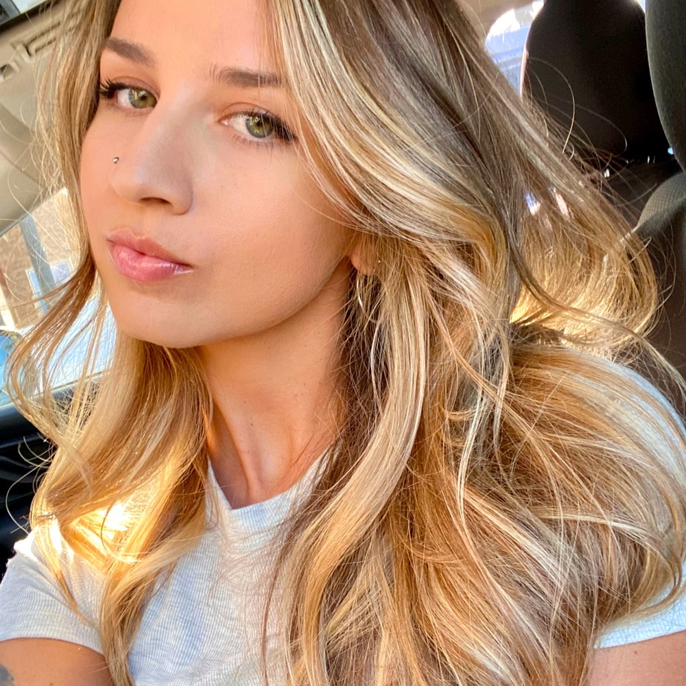 Meet your Posher, Tori